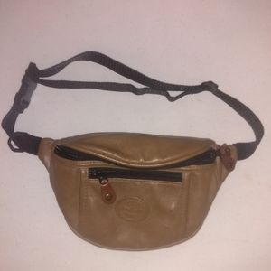 ☀️SOLD☀️Cypress Wood Vintage Vegan Leather Fanny Pack